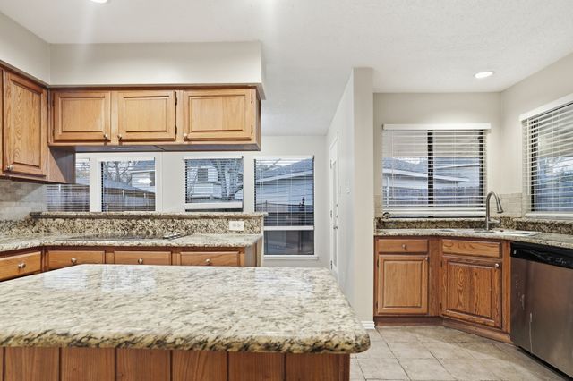 4147 Cedar Drive, Grapevine, TX 76051