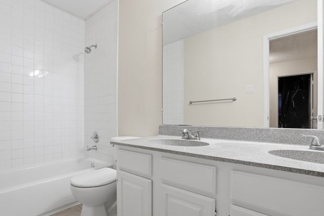 4147 Cedar Drive, Grapevine, TX 76051