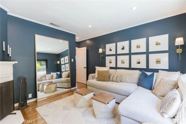 14422 Valley Vista, Sherman Oaks, CA 91423