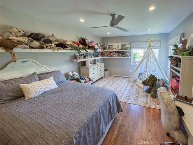 14422 Valley Vista, Sherman Oaks, CA 91423