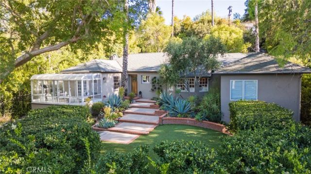 14422 Valley Vista, Sherman Oaks, CA 91423