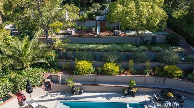 14422 Valley Vista, Sherman Oaks, CA 91423