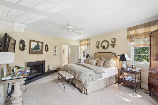4216 Estes Rd, Nashville, TN 37215