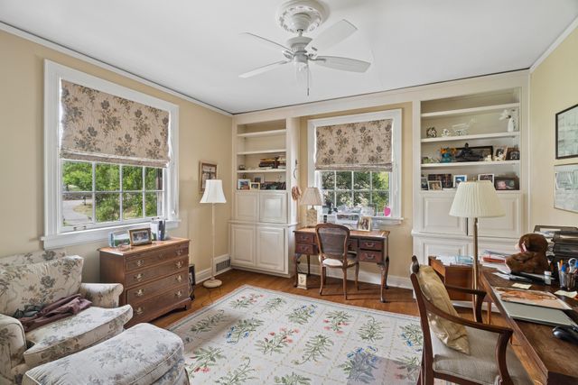 4216 Estes Rd, Nashville, TN 37215