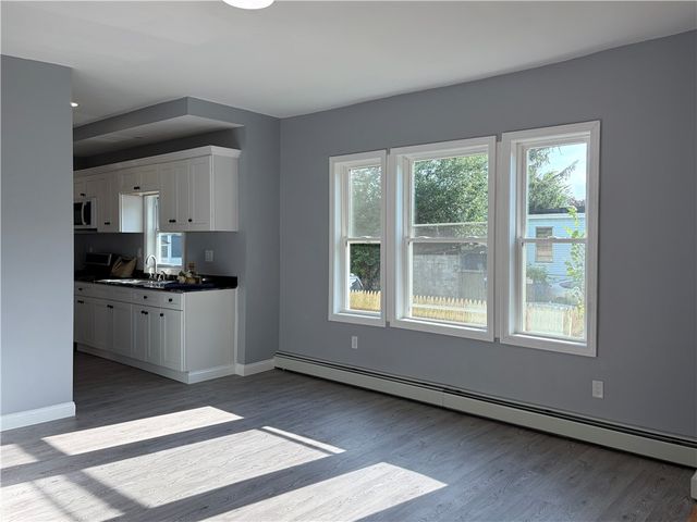98 Whitmarsh Street 1, Providence, RI 02907