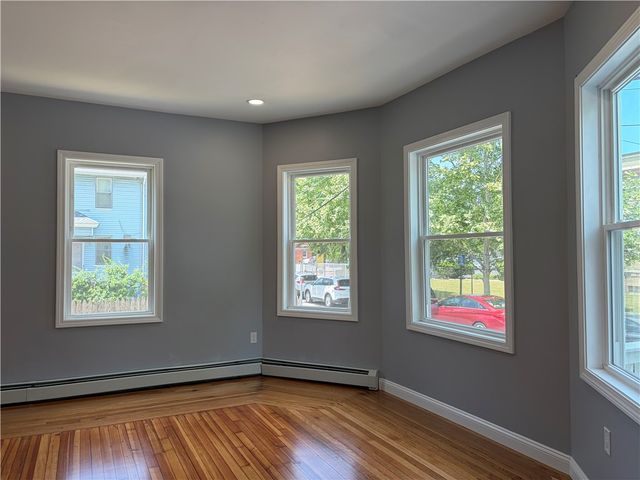 98 Whitmarsh Street 1, Providence, RI 02907