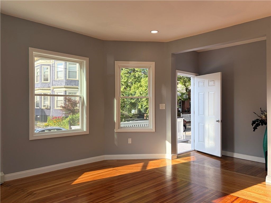 98 Whitmarsh Street 1, Providence, RI 02907