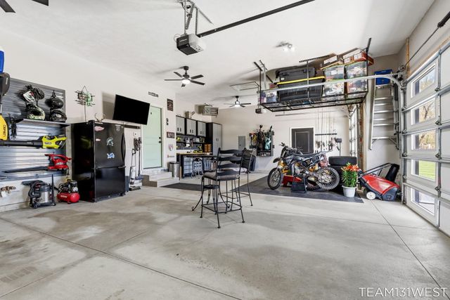 13273 Jessann Drive, Coopersville, MI 49404