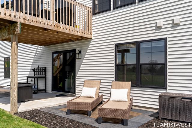 13273 Jessann Drive, Coopersville, MI 49404