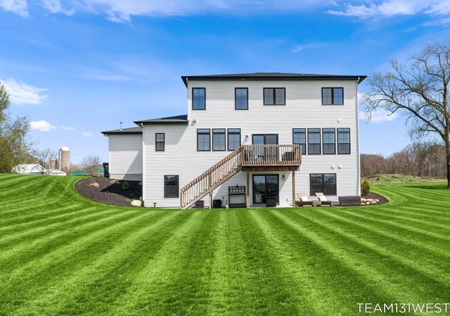 13273 Jessann Drive, Coopersville, MI 49404