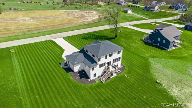 13273 Jessann Drive, Coopersville, MI 49404