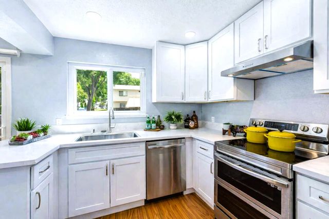3696 Woodbine Way, Pleasanton, CA 94588