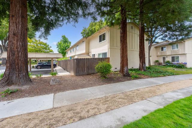 3696 Woodbine Way, Pleasanton, CA 94588