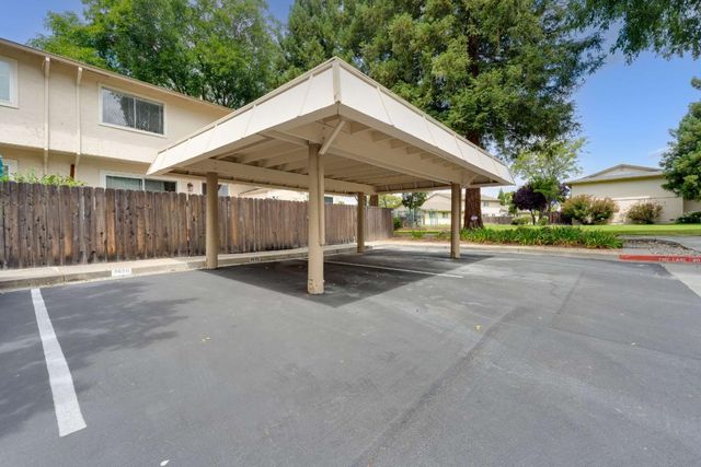 3696 Woodbine Way, Pleasanton, CA 94588