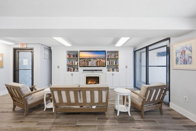 2500 N Ocean Blvd Unit 916, North Myrtle Beach, SC 29582