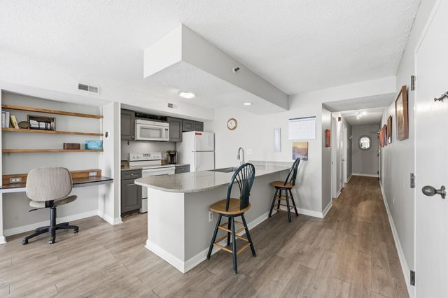 2500 N Ocean Blvd Unit 916, North Myrtle Beach, SC 29582