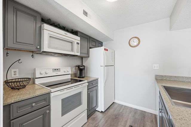 2500 N Ocean Blvd Unit 916, North Myrtle Beach, SC 29582