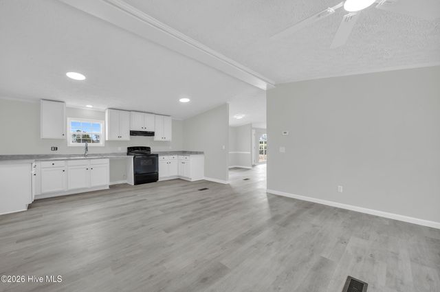 57 Henry Pridgen Drive, Burgaw, NC 28425