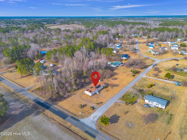57 Henry Pridgen Drive, Burgaw, NC 28425
