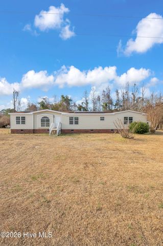 57 Henry Pridgen Drive, Burgaw, NC 28425