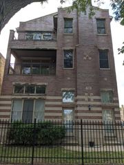 7322 N Claremont Avenue 2F, Chicago, IL 60645