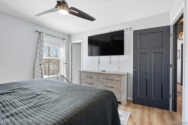 354 Marion Avenue, Kimball, MI 48074