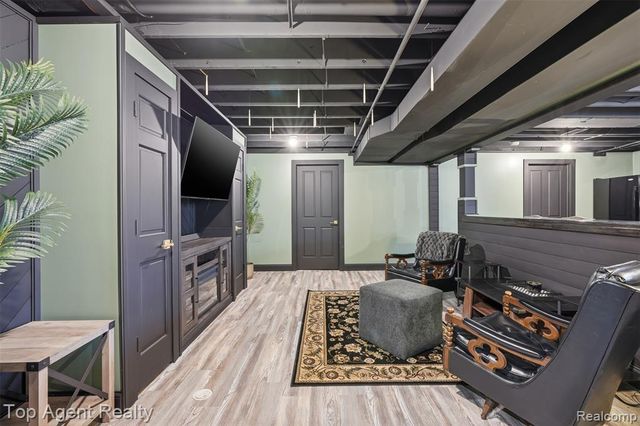 354 Marion Avenue, Kimball, MI 48074