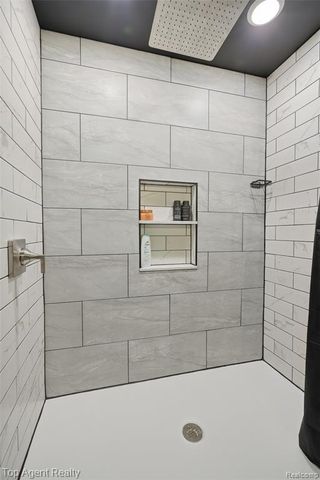 354 Marion Avenue, Kimball, MI 48074