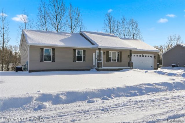 354 Marion Avenue, Kimball, MI 48074