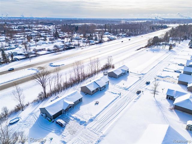 354 Marion Avenue, Kimball, MI 48074