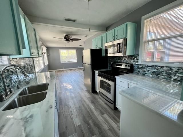 2720 EDWARDS AVENUE S, St Petersburg, FL 33705