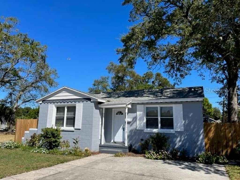 2720 EDWARDS AVENUE S, St Petersburg, FL 33705