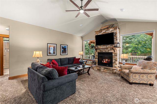 6533 Forest Ridge Drive, Wenatchee, WA 98801