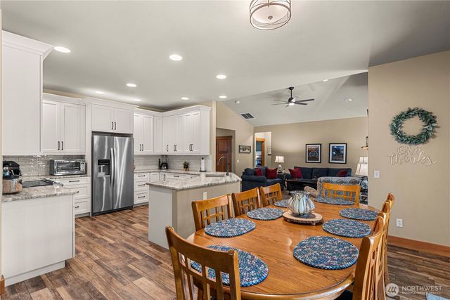 6533 Forest Ridge Drive, Wenatchee, WA 98801