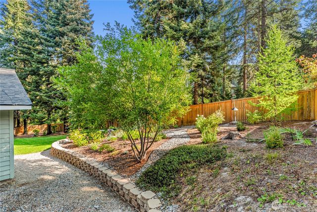 6533 Forest Ridge Drive, Wenatchee, WA 98801