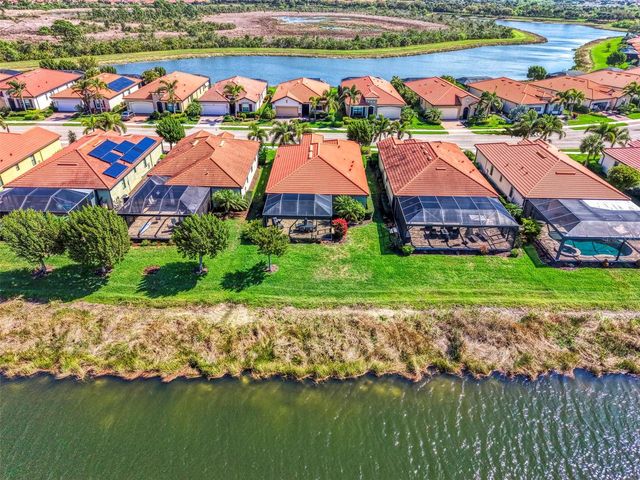 10435 MEDJOOL DRIVE, Venice, FL 34293