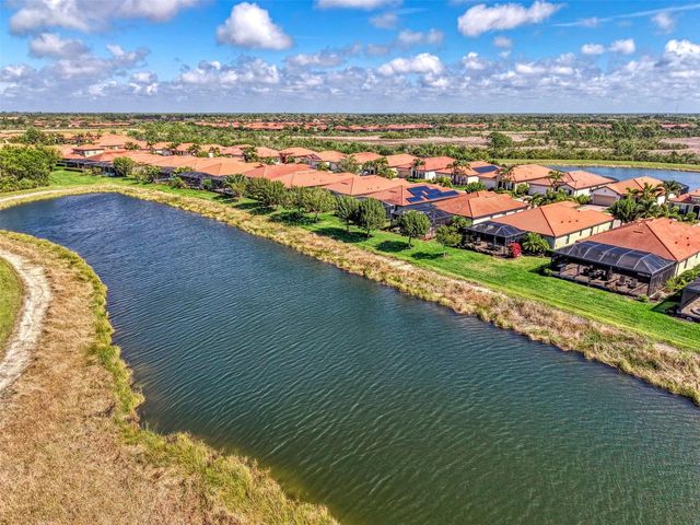 10435 MEDJOOL DRIVE, Venice, FL 34293