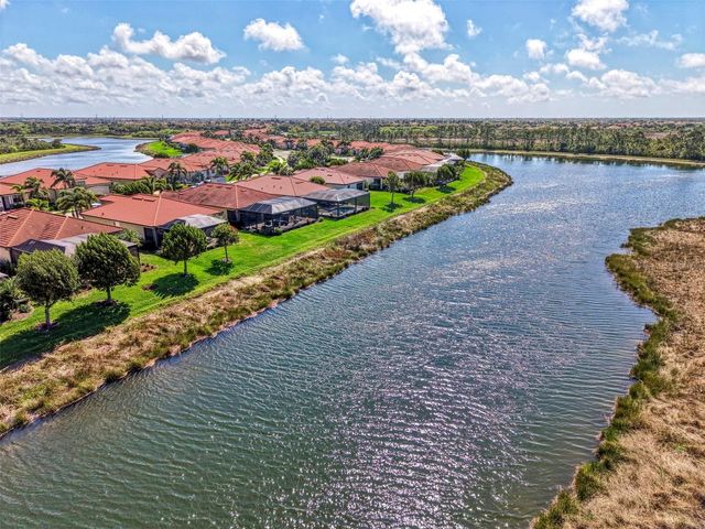 10435 MEDJOOL DRIVE, Venice, FL 34293