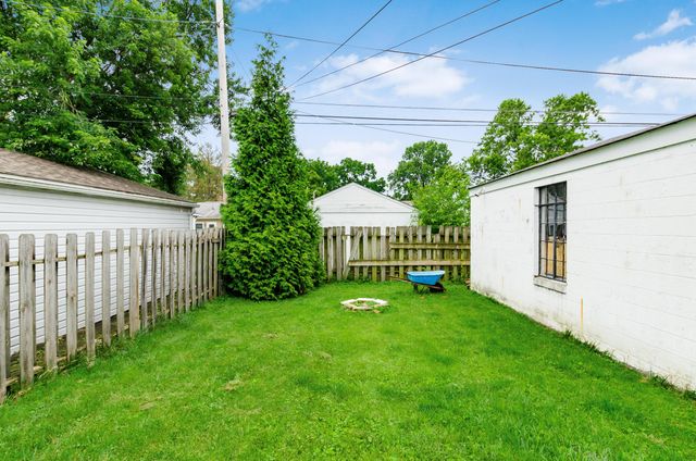 4513 Saint Ann Lane, Whitehall, OH 43213