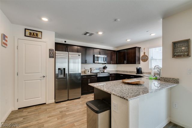 2683 Weathered Copper, Las Vegas, NV 89086