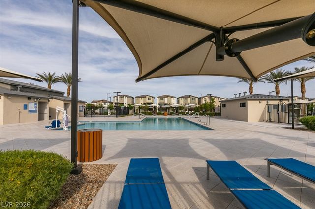 2683 Weathered Copper, Las Vegas, NV 89086