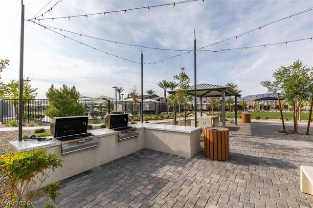 2683 Weathered Copper, Las Vegas, NV 89086