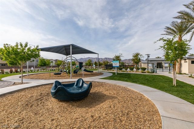 2683 Weathered Copper, Las Vegas, NV 89086