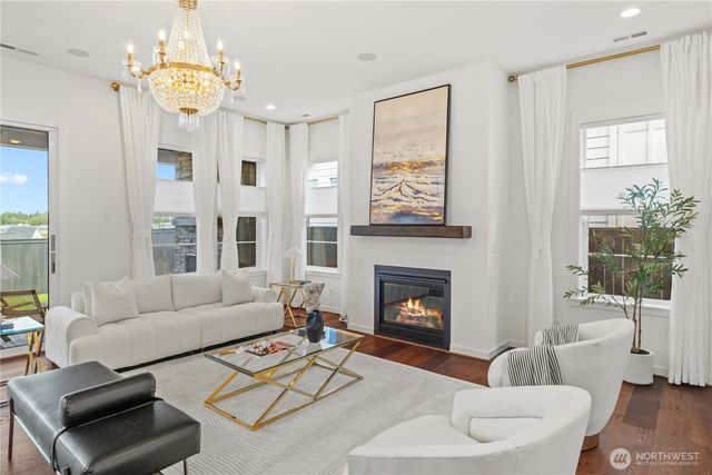 23380 SE Larch Street, Black Diamond, WA 98010