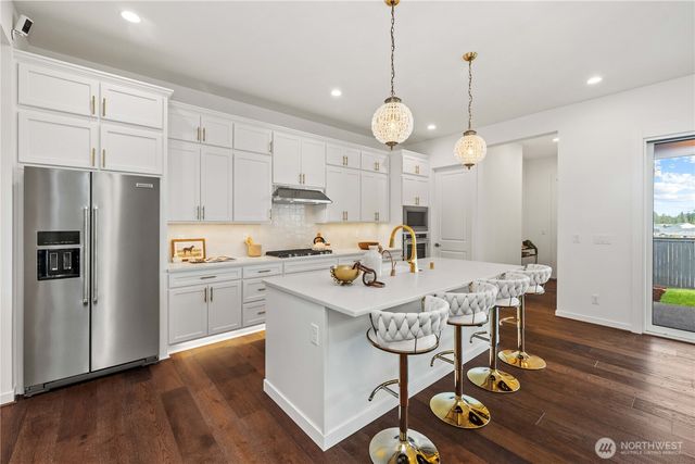 23380 SE Larch Street, Black Diamond, WA 98010