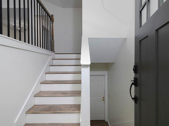 18 HAWK Drive, Hiram, GA 30141