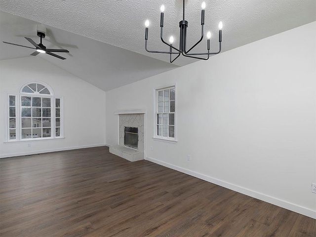 18 HAWK Drive, Hiram, GA 30141