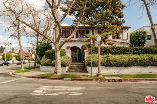 200 S Mansfield Avenue, Los Angeles, CA 90036