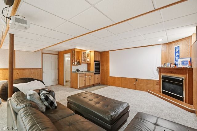 3166 Vermont Street NW, North Canton, OH 44720