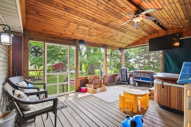 3166 Vermont Street NW, North Canton, OH 44720